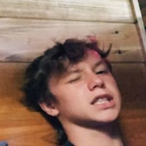 Meet your Posher, Logan